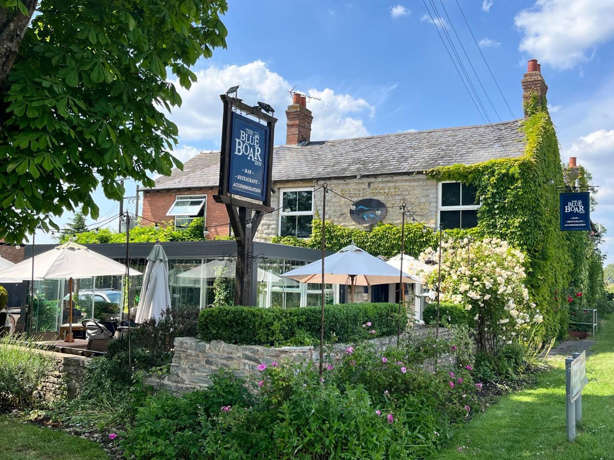 The Blue Boar Alcester Exterior foto